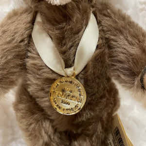 QVC BERRYMAN BEAR 1996 メダル付きテディベア 約27cm 1996 Steiff 665097 Berryman bear QVC, 27cm. | 665097 | 665097